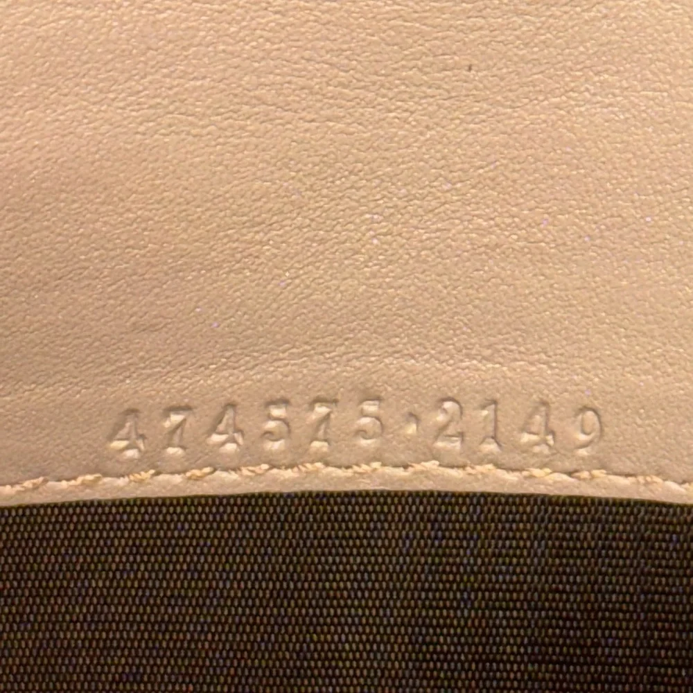 /traded/💯 Gucci Marmont Clutch/Wallet on a Chain - Picture 13 of 16